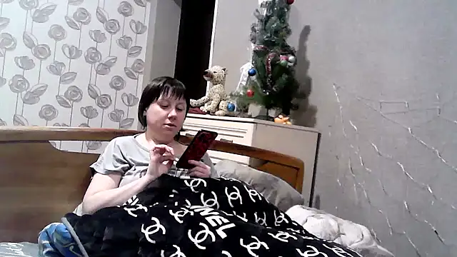 Snapshot of explored_romantic chatting on December 23, 5:43 pm explored romantic online show from December 23, 5:43 pm