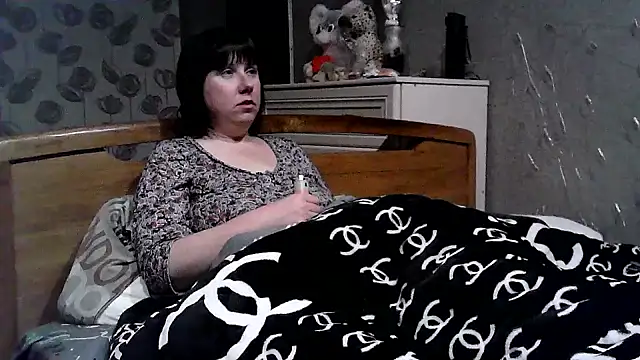 Snapshot of explored_romantic chatting on February 23, 7:07 pm explored romantic online show from February 23, 7:07 pm