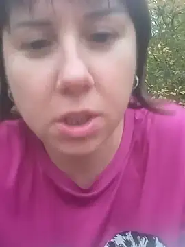 Snapshot of explored_romantic chatting on October 7, 12:57 pm explored romantic online show from October 7, 12:57 pm