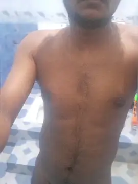 Itsdesi boy online show from April 12, 9:31 pm