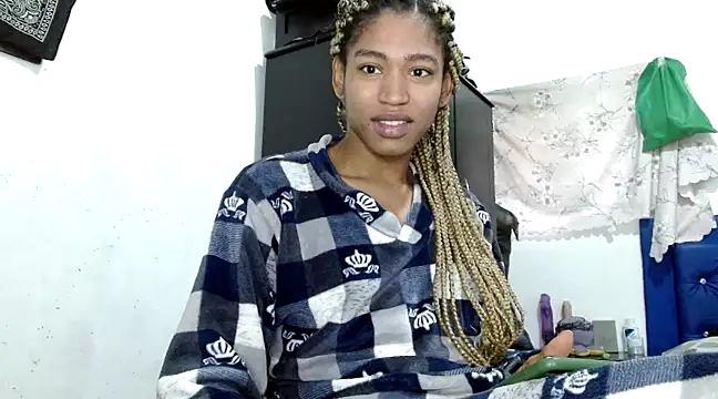 angelamarie1 online show from January 27, 11:43 am