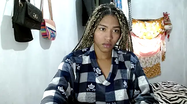 angelamarie1 online show from February 8, 1:11 pm