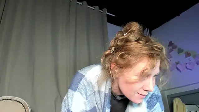 Lola Belgium online show from February 27, 5:36 pm