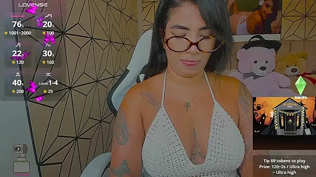 Snapshot of vane_lopez_ chatting on October 25, 6:35 pm vane lopez online show from October 25, 6:35 pm