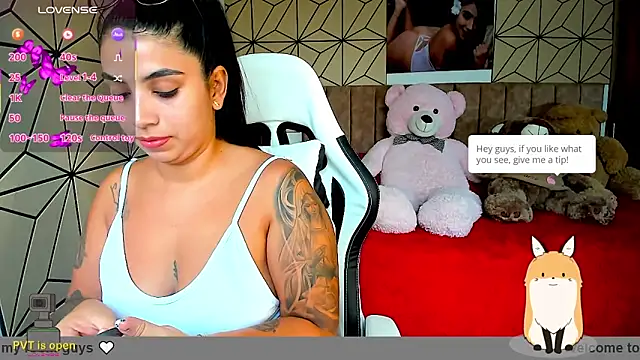 Snapshot of vane_lopez_ chatting on November 20, 7:13 pm vane lopez online show from November 20, 7:13 pm