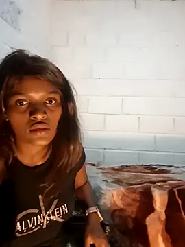 sexyjustin202 online show from April 12, 2:05 am