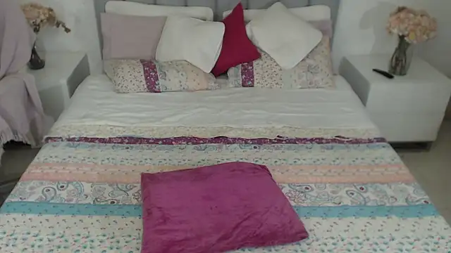 X6uldv8xdollxxx online show from October 18, 2:03 am