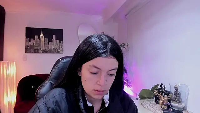 Meghan320 online show from February 17, 11:40 am