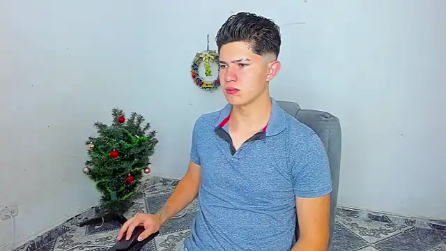 patrik 027 online show from December 30, 1:14 pm