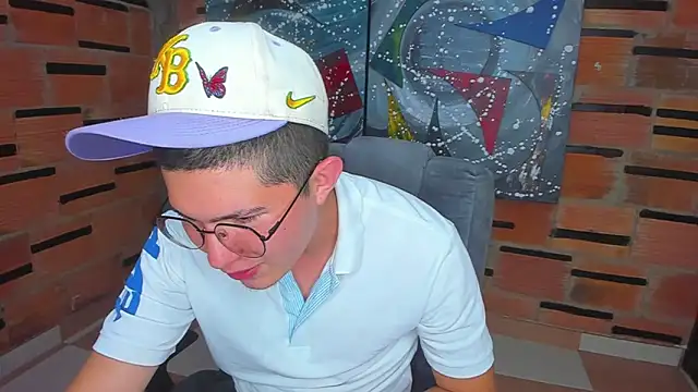 patrik 027 online show from January 17, 10:34 pm