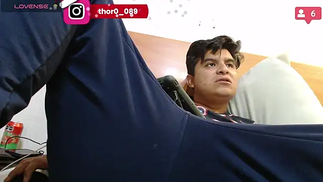 thor000089 online show from December 28, 5:44 am