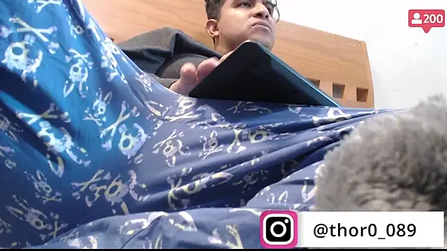 thor000089 online show from January 24, 3:34 pm