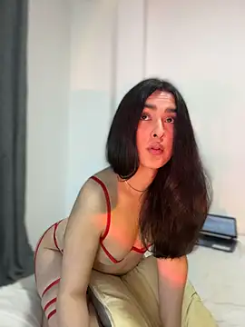 Snapshot of MiahWindsor chatting on November 16, 3:12 am MiahWindsor online show from November 16, 3:12 am