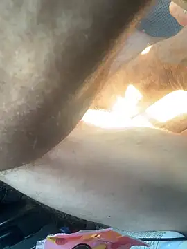 Snapshot of Likewise chatting on January 21, 9:46 pm Likewise online show from January 21, 9:46 pm