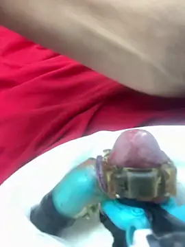 Snapshot of Likewise chatting on February 28, 7:35 pm Likewise online show from February 28, 7:35 pm