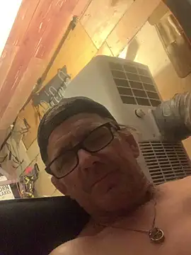 Snapshot of Likewise chatting on September 21, 9:00 am Likewise online show from September 21, 9:00 am