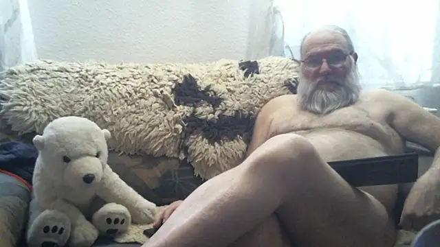 SexySantaC online show from January 7, 8:11 pm