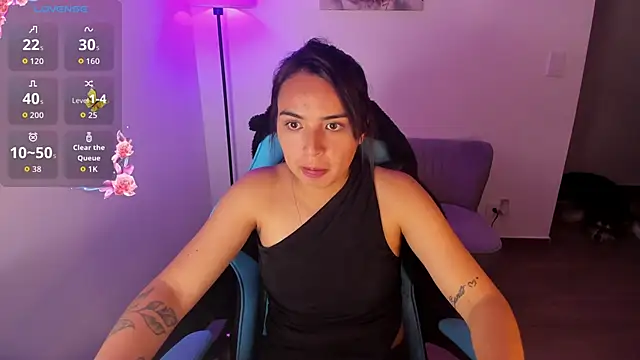 Snapshot of Miss_Nicole chatting on May 3, 2:06 am Miss Nicole online show from May 3, 2:06 am