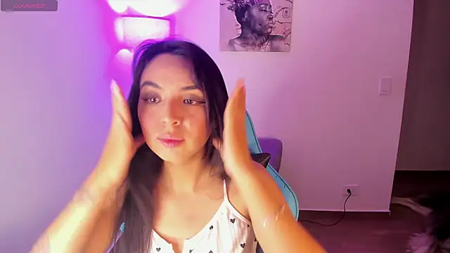 Snapshot of Miss_Nicole chatting on June 5, 1:12 am Miss Nicole online show from June 5, 1:12 am