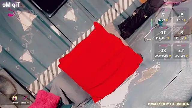 Snapshot of CharlotteBigCock chatting on November 13, 3:55 pm CharlotteBigCock online show from November 13, 3:55 pm