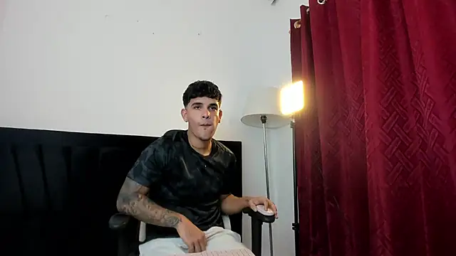 Evan stoner online show from October 15, 3:28 am