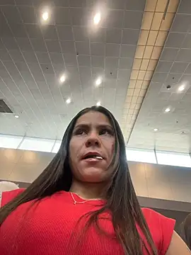 Snapshot of Reggie-Liam chatting on November 19, 9:26 pm Reggie-Liam online show from November 19, 9:26 pm