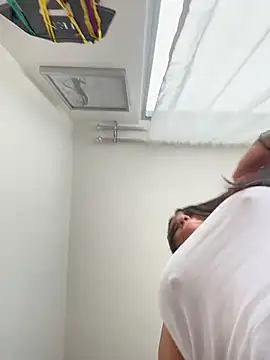 Reggie-Liam online show from February 11, 7:30 pm