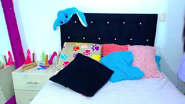 Jenng18 online show from January 15, 8:23 pm