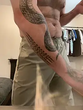 Snapshot of bigguy101 chatting on March 22, 1:08 pm bigguy101 online show from March 22, 1:08 pm