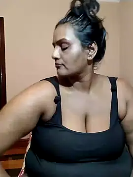 NWC4LYF online show from October 23, 9:35 pm