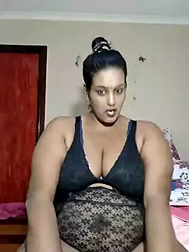Snapshot of NWC4LYF chatting on April 26, 6:49 pm NWC4LYF online show from April 26, 6:49 pm
