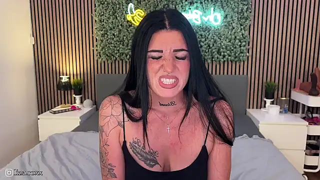 LizaRoxx online show from September 22, 5:37 pm