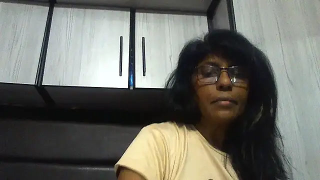 Snapshot of MsAttitude chatting on February 1, 2:56 pm MsAttitude online show from February 1, 2:56 pm