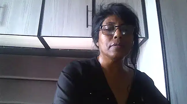 Snapshot of MsAttitude chatting on March 9, 2:21 pm MsAttitude online show from March 9, 2:21 pm