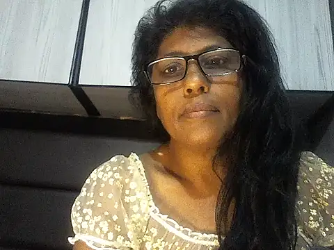 Snapshot of MsAttitude chatting on September 12, 6:24 am MsAttitude online show from September 12, 6:24 am