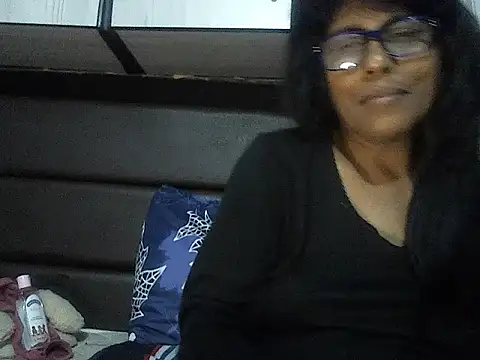 Snapshot of MsAttitude chatting on October 21, 6:58 am MsAttitude online show from October 21, 6:58 am