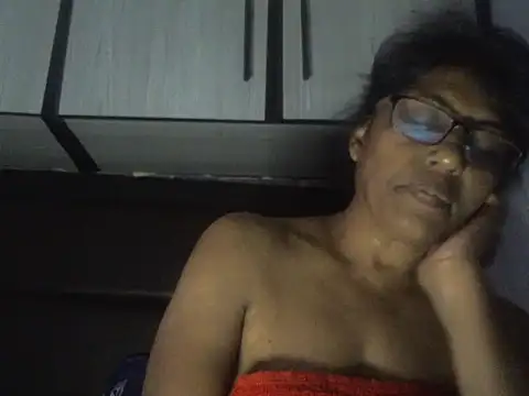 MsAttitude online show from February 10, 11:25 am