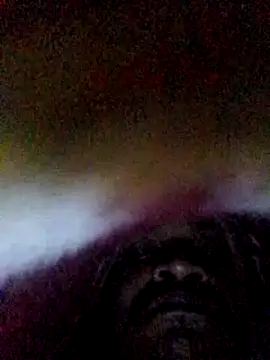 Snapshot of Longlund9 chatting on December 7, 6:48 pm Longlund9 online show from December 7, 6:48 pm