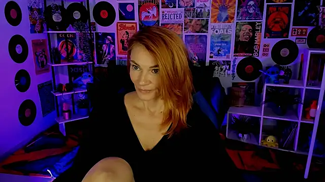 MistyBarnes online show from December 28, 8:26 am