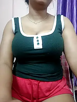 Snapshot of Nia__09 chatting on February 11, 6:11 pm Nia  09 online show from February 11, 6:11 pm