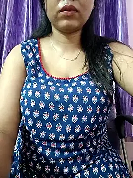 Snapshot of Nia__09 chatting on September 9, 7:35 pm Nia  09 online show from September 9, 7:35 pm