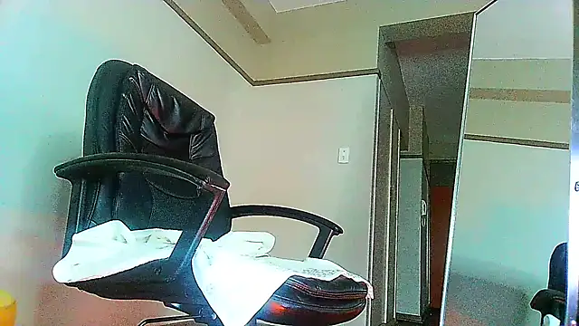 Charlie-Crawford online show from March 19, 7:49 pm