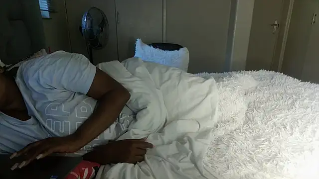 Charlie-Crawford online show from April 17, 4:37 am