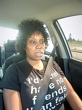 Snapshot of 1Topgyal chatting on October 23, 4:06 pm 1Topgyal online show from October 23, 4:06 pm