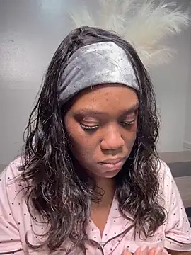 Snapshot of 1Topgyal chatting on February 20, 10:16 am 1Topgyal online show from February 20, 10:16 am