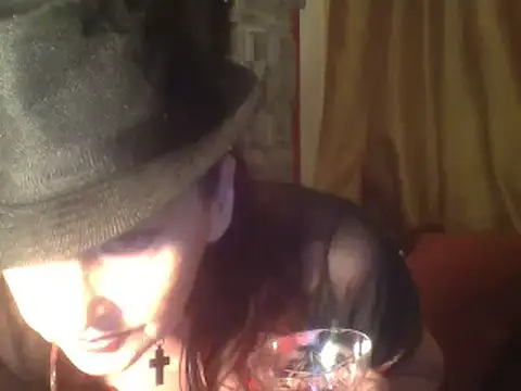 dominatrixredsonyja online show from March 19, 9:27 pm