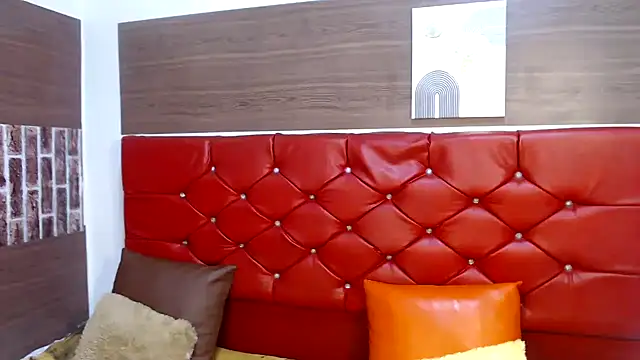 Snapshot of dirtydolltsx chatting on January 13, 7:41 pm dirtydolltsx online show from January 13, 7:41 pm