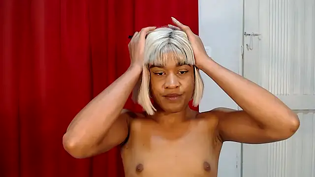 Snapshot of dirtydolltsx chatting on February 21, 3:18 am dirtydolltsx online show from February 21, 3:18 am