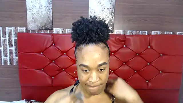 Snapshot of dirtydolltsx chatting on March 3, 12:44 pm dirtydolltsx online show from March 3, 12:44 pm