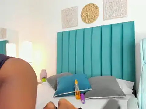 Snapshot of LiamCharlotte45 chatting on March 23, 4:38 am LiamCharlotte45 online show from March 23, 4:38 am